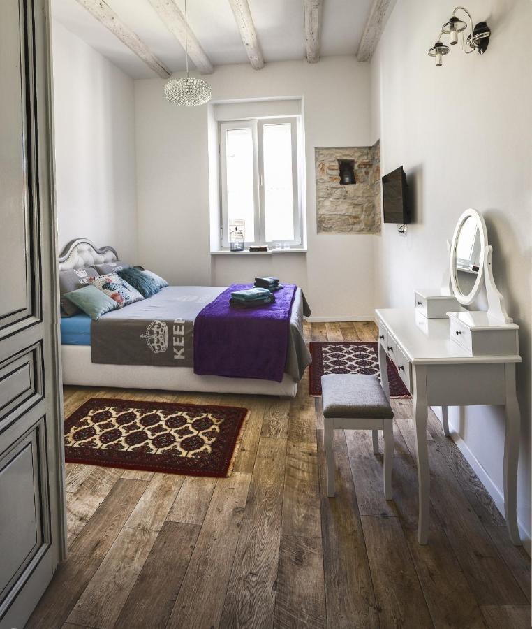 Emma'S Rooms B&B Póla Kültér fotó